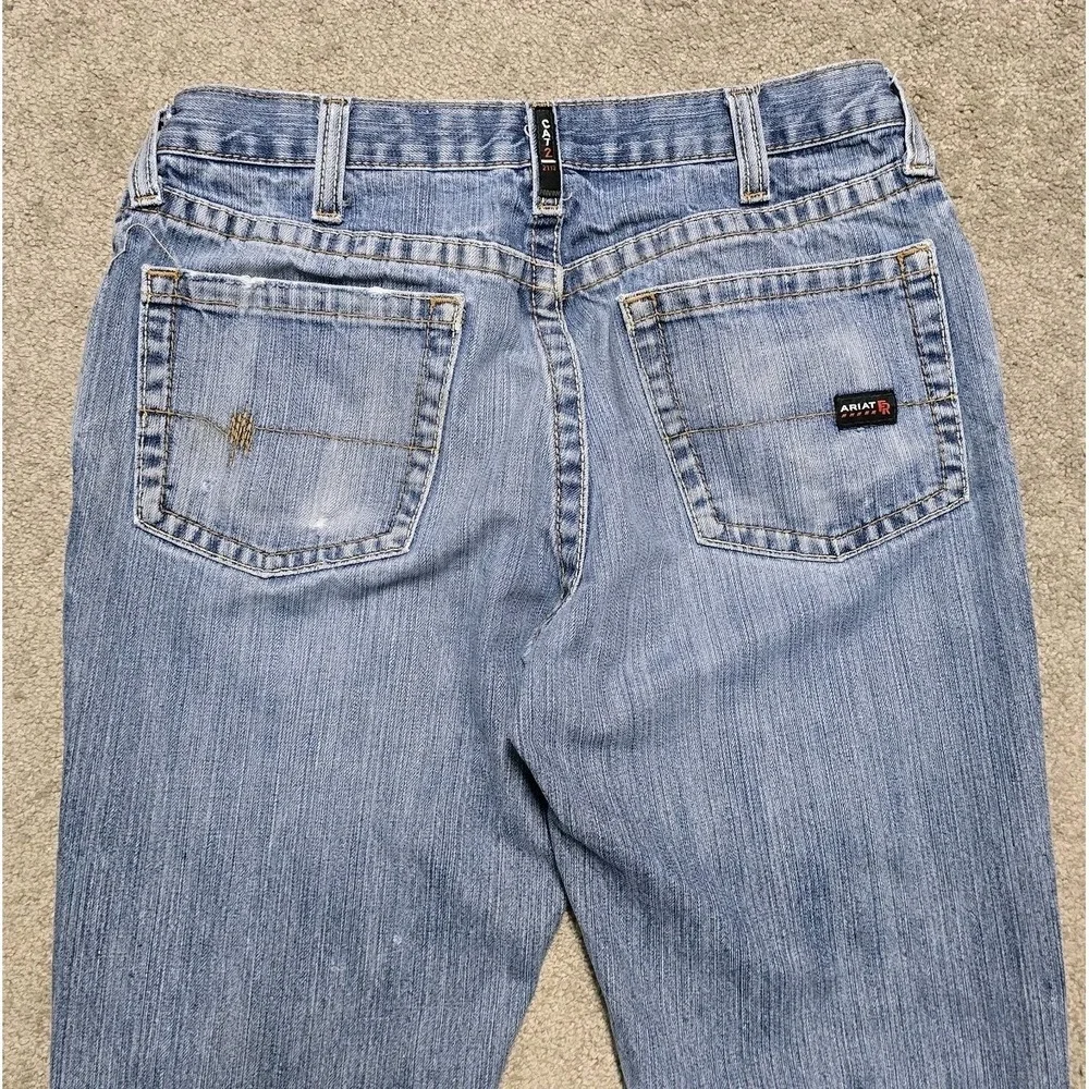 Ariat‎ FR M4 Relaxed Boot Cut Jeans Distressed Denim Men's 34x30 CAT2